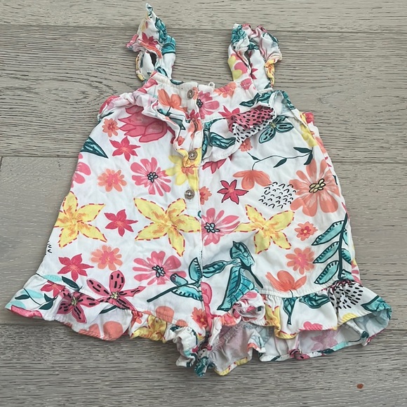 Jessica Simpson Other - 5/$25 🦄🏄🏼‍♀️🌈 NWOT jessica simpson floral romper